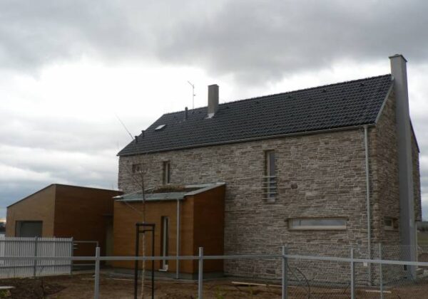 haus wand verkleidung split sandstone mix f 094 mit ecksteinen rustikal klassisch