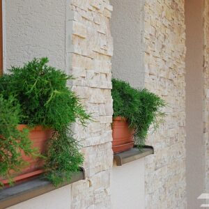 wandverblender fenster umrahmung mit quarry stone beige braun ohne fuge