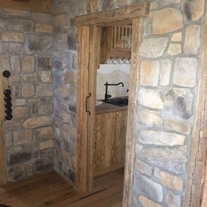 mix country wandverblender im innenraum rustikal