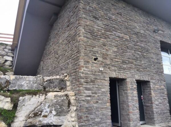 wandverblender mix tirol mit ecksteinen haus fassaden komplett verkleidet