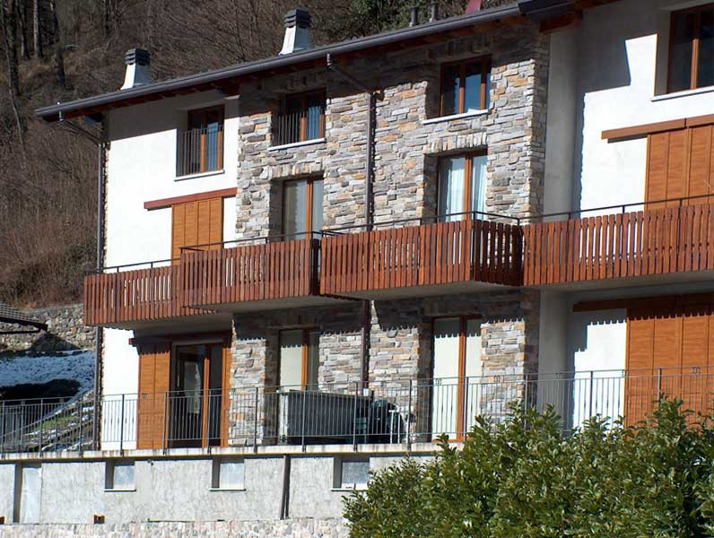 bretagne grey detailfassade rustikal