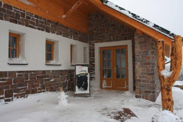 dekorelement mix colorado mit ecksteinen au├ƒen haus fassaden verkleidung haus eingang mit schneemann