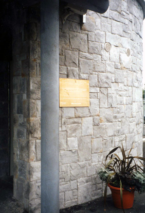 fassade mit verblender alamo gray fugenlos verkleidet