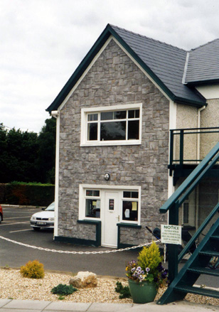 fassadendekoration mit verblender alamo gray rustikal amerikanisch