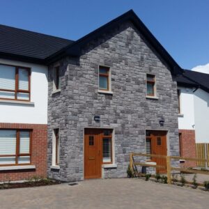 hausvorbau mit verblender tuscany gray fassadendetail