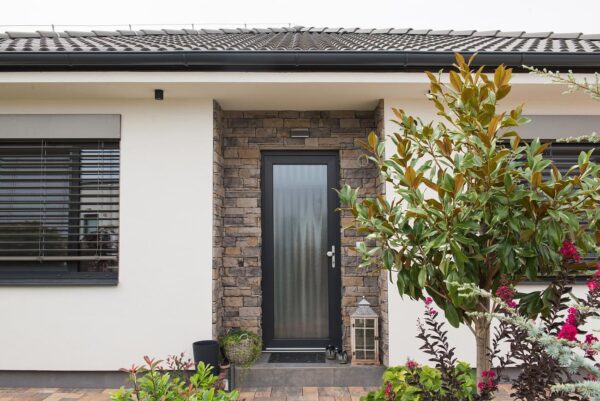 wandverkleidung lodge grey fuer eine terassaen tuer wanddekor