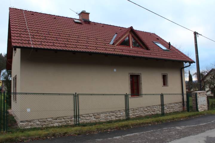 wandverblender opuka limestone champagne haus sockel farbe 063