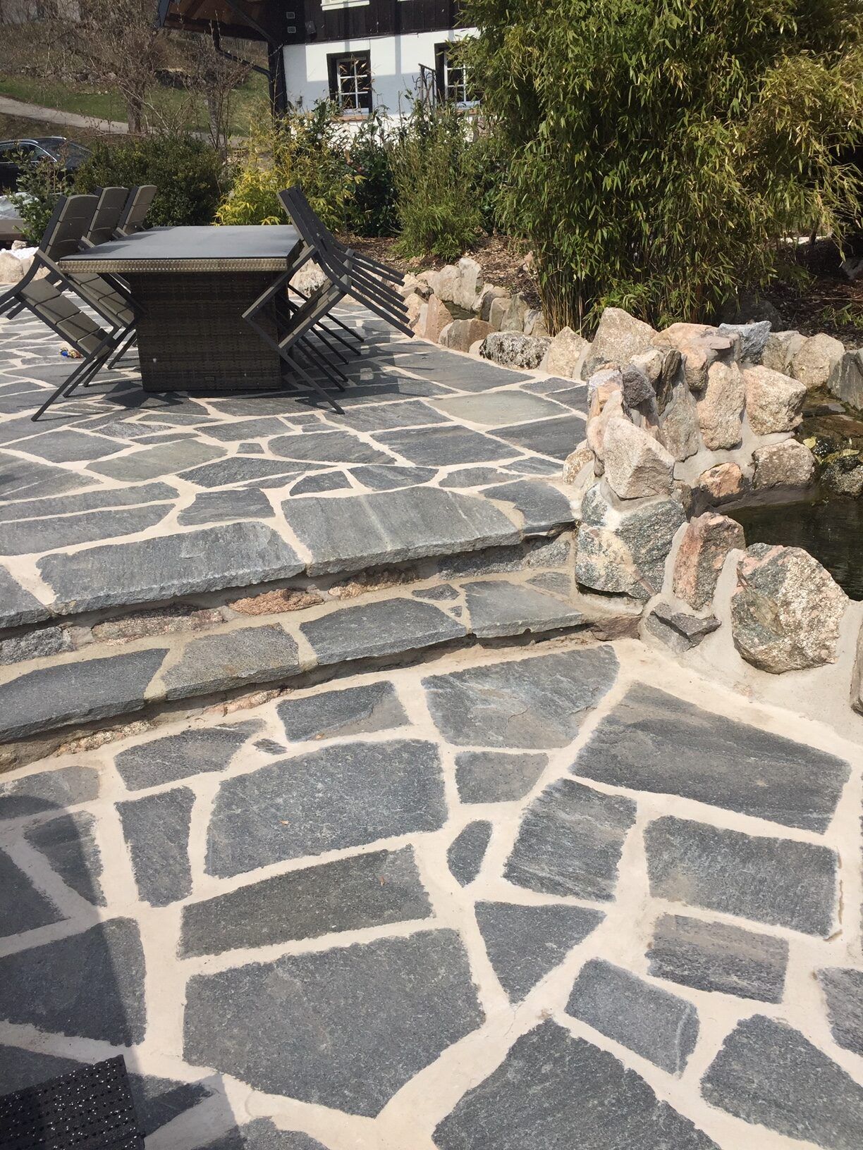 Terrassenplatten aus Beton kaufen in Heldrungen und online